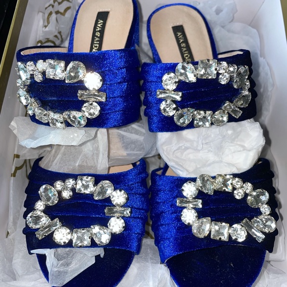 Ava & Aiden Perla Embellished Sandals - Picture 4 of 6